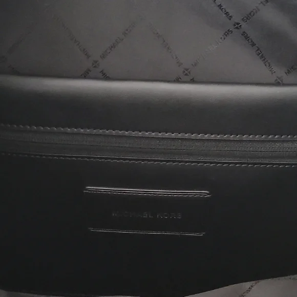 Michael Kors Dark Blue Tote - Picture 4 of 6